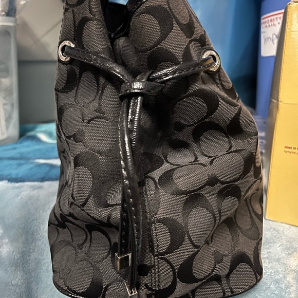 Coach Reptile Print purse - Picture 3 of 10